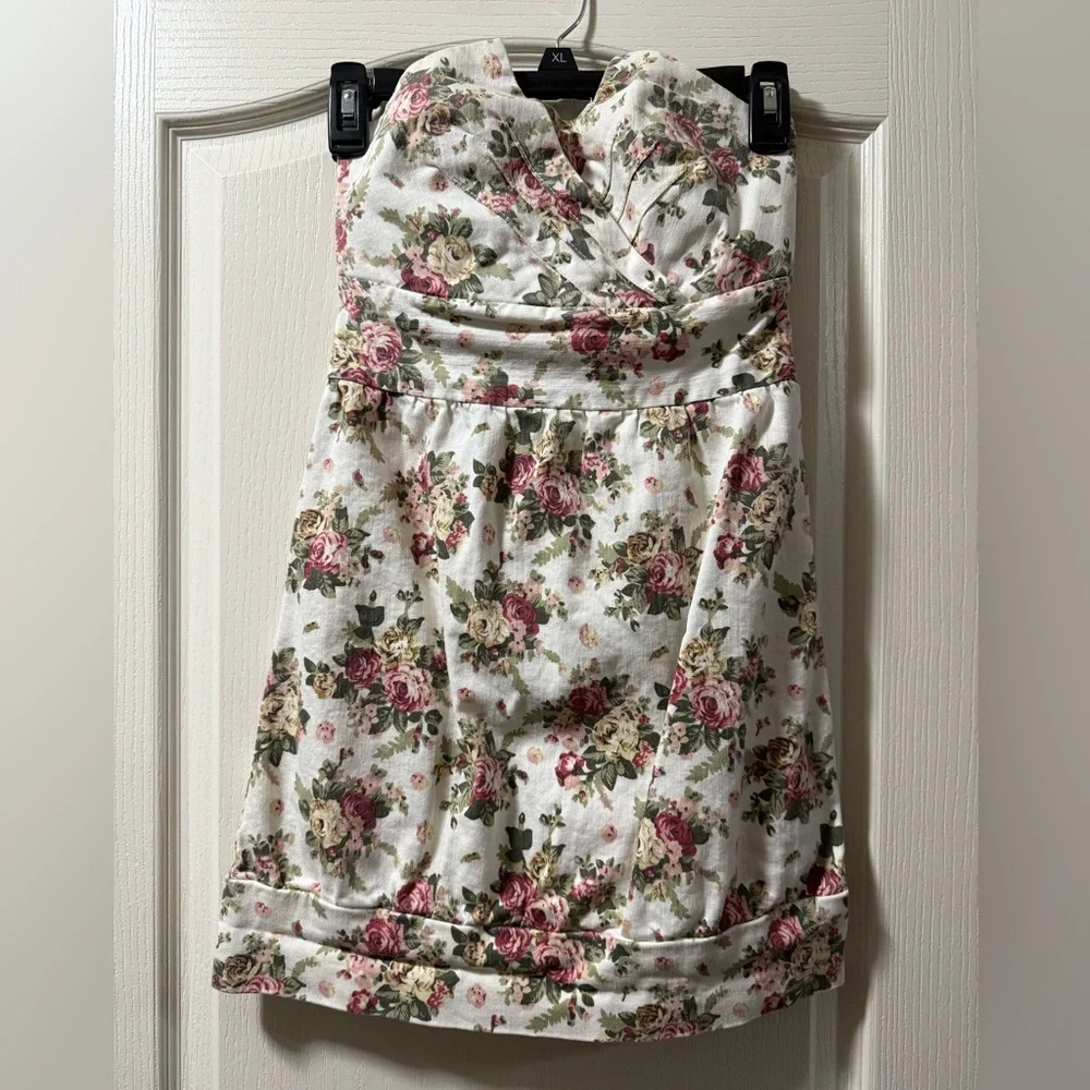 Strapless Cottagecore Floral Mini Denim Dress - Picture 3 of 9